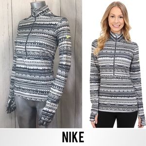 NIKE Pro Warm 8 Bit Long Sleeve Half Zip Jacket